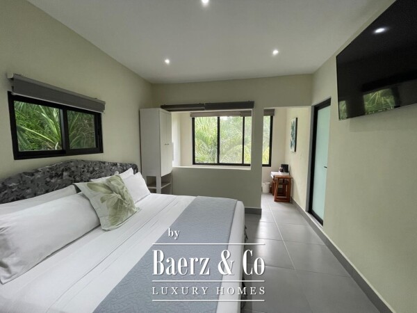 photo 32 Calle 12  localidad Yalcon, Valladolid 41B