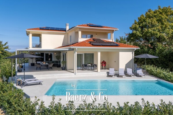 photo 3 Istra, Motovun, a luxurious villa with a pool of 255 m²